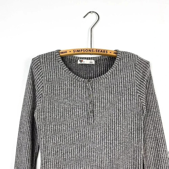 TEMT Womens Small Ribbed Grey Henley Long Sleeve Knit Button Top - Picture 3 of 5